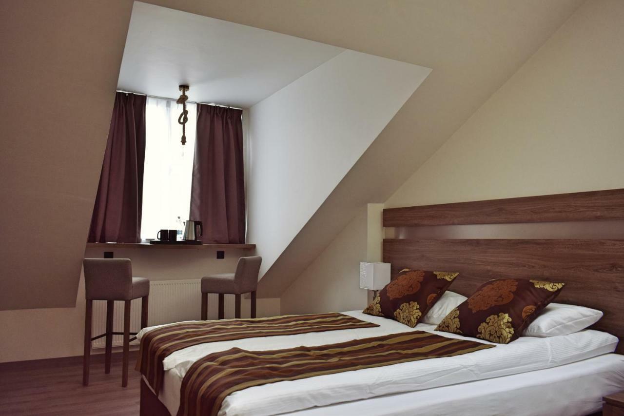 Hotel Duus By Keflavik Airport Ngoại thất bức ảnh