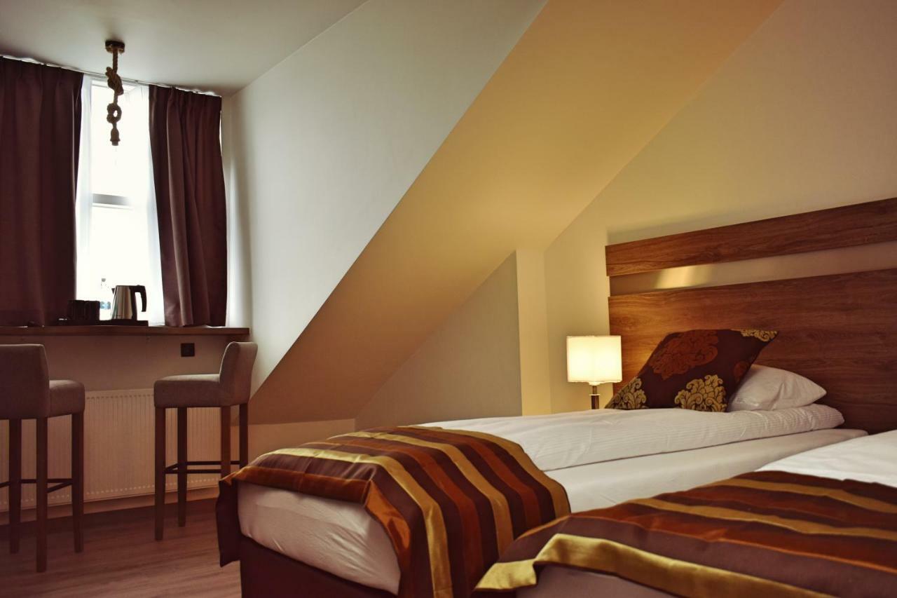 Hotel Duus By Keflavik Airport Ngoại thất bức ảnh