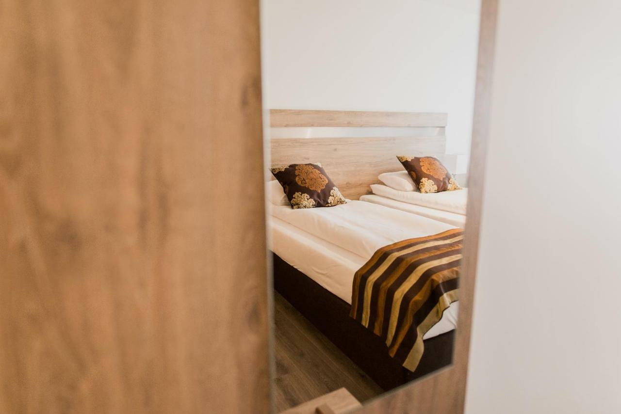 Hotel Duus By Keflavik Airport Ngoại thất bức ảnh