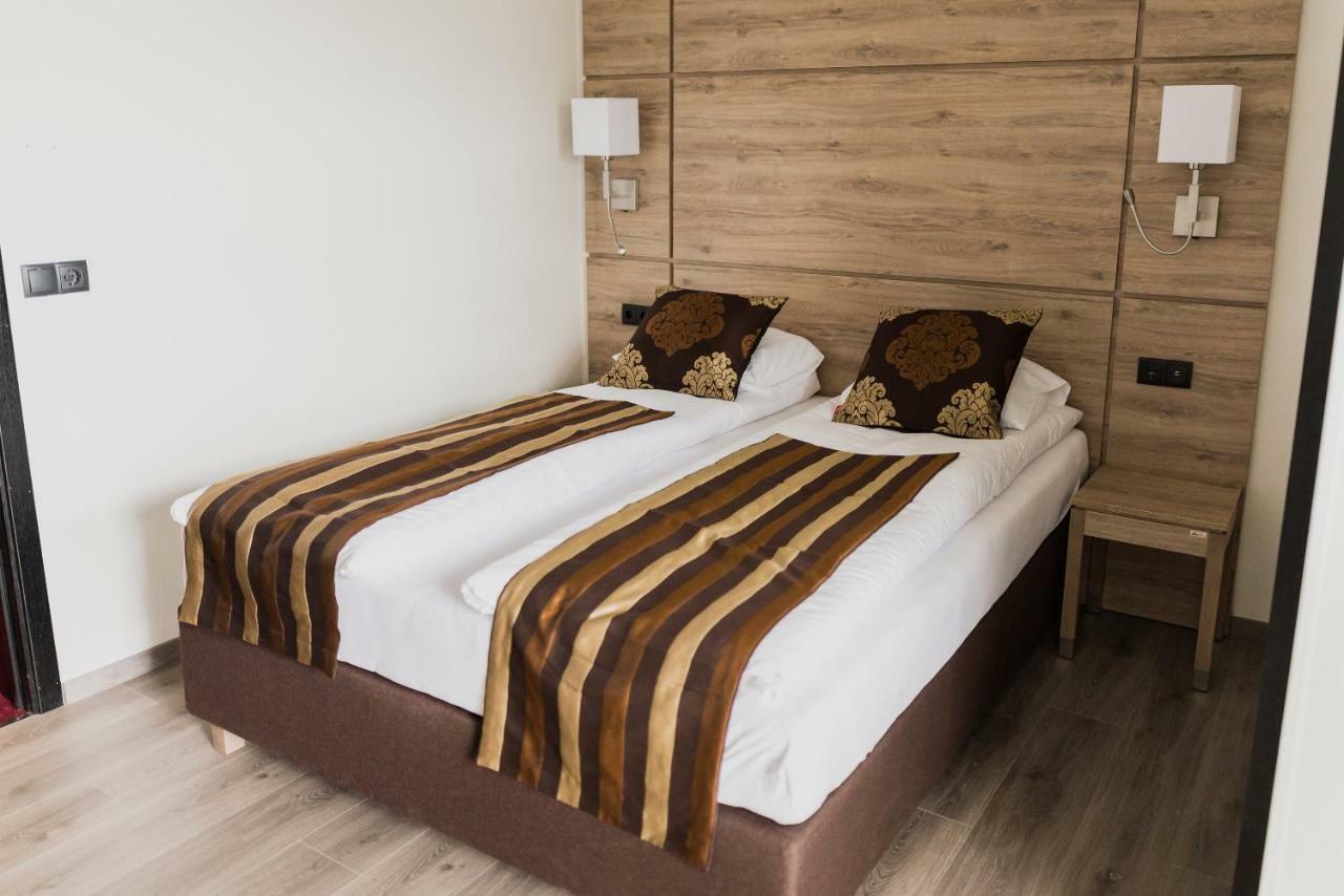 Hotel Duus By Keflavik Airport Ngoại thất bức ảnh
