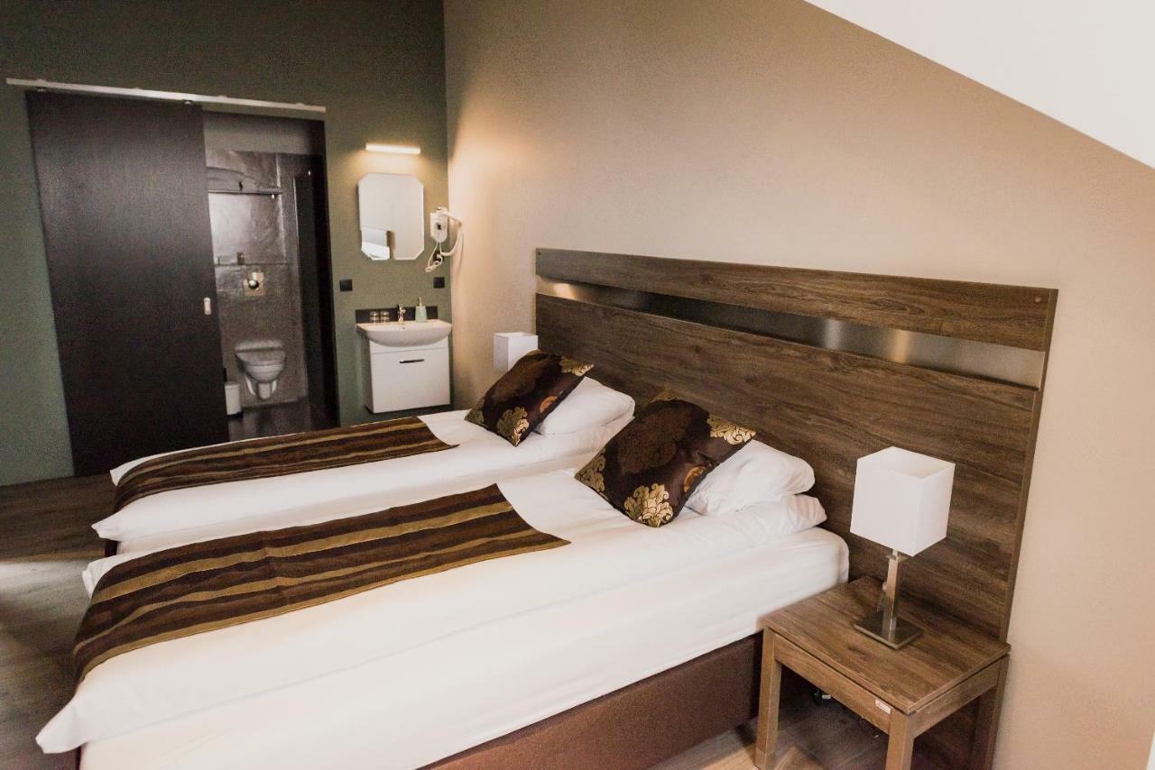 Hotel Duus By Keflavik Airport Ngoại thất bức ảnh
