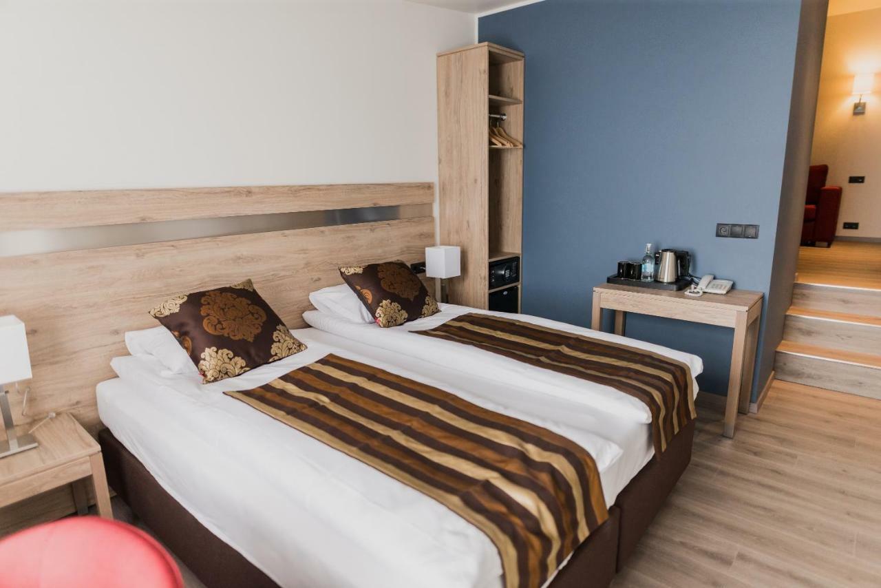 Hotel Duus By Keflavik Airport Ngoại thất bức ảnh