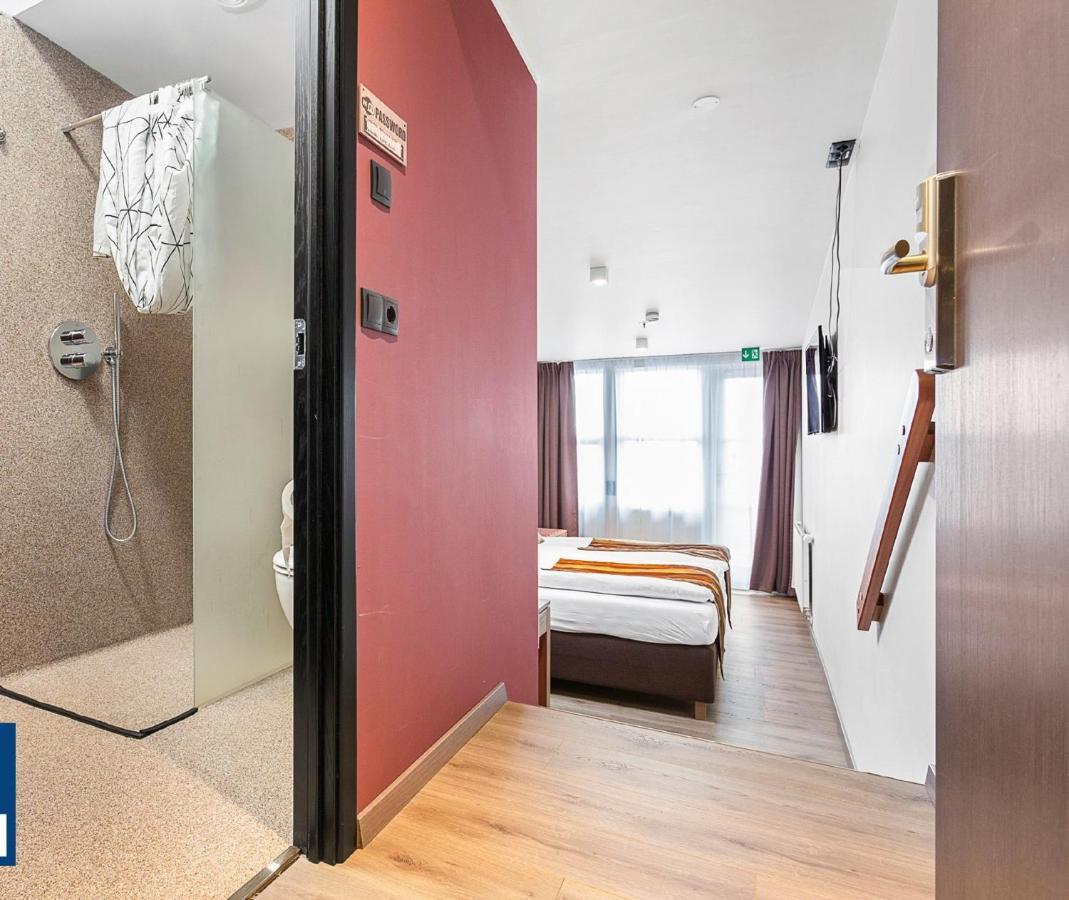 Hotel Duus By Keflavik Airport Ngoại thất bức ảnh